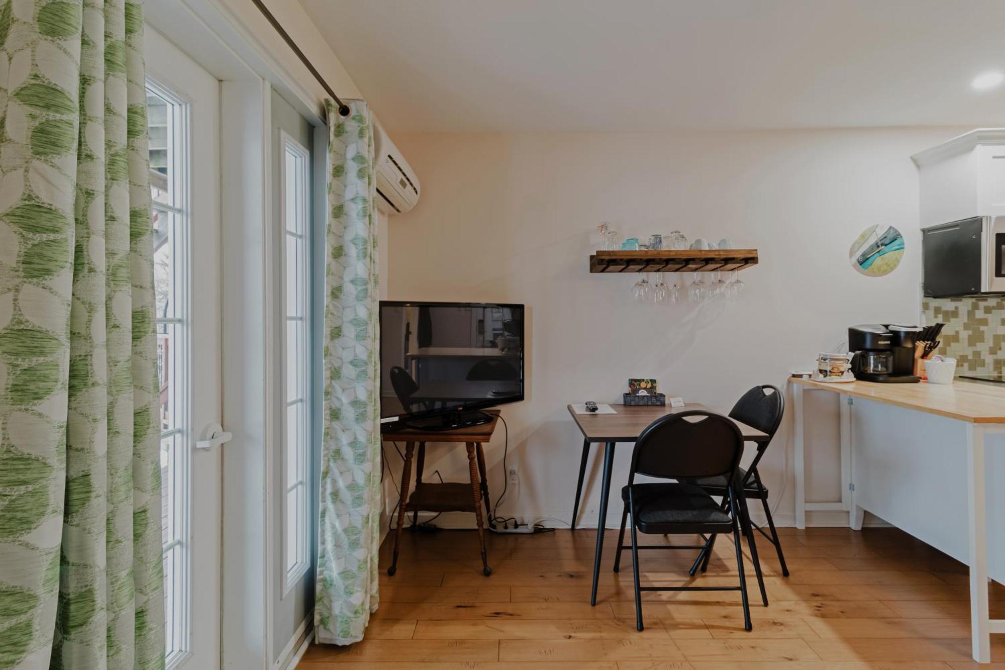 Condo Hotel Magog Orford Ngoại thất bức ảnh